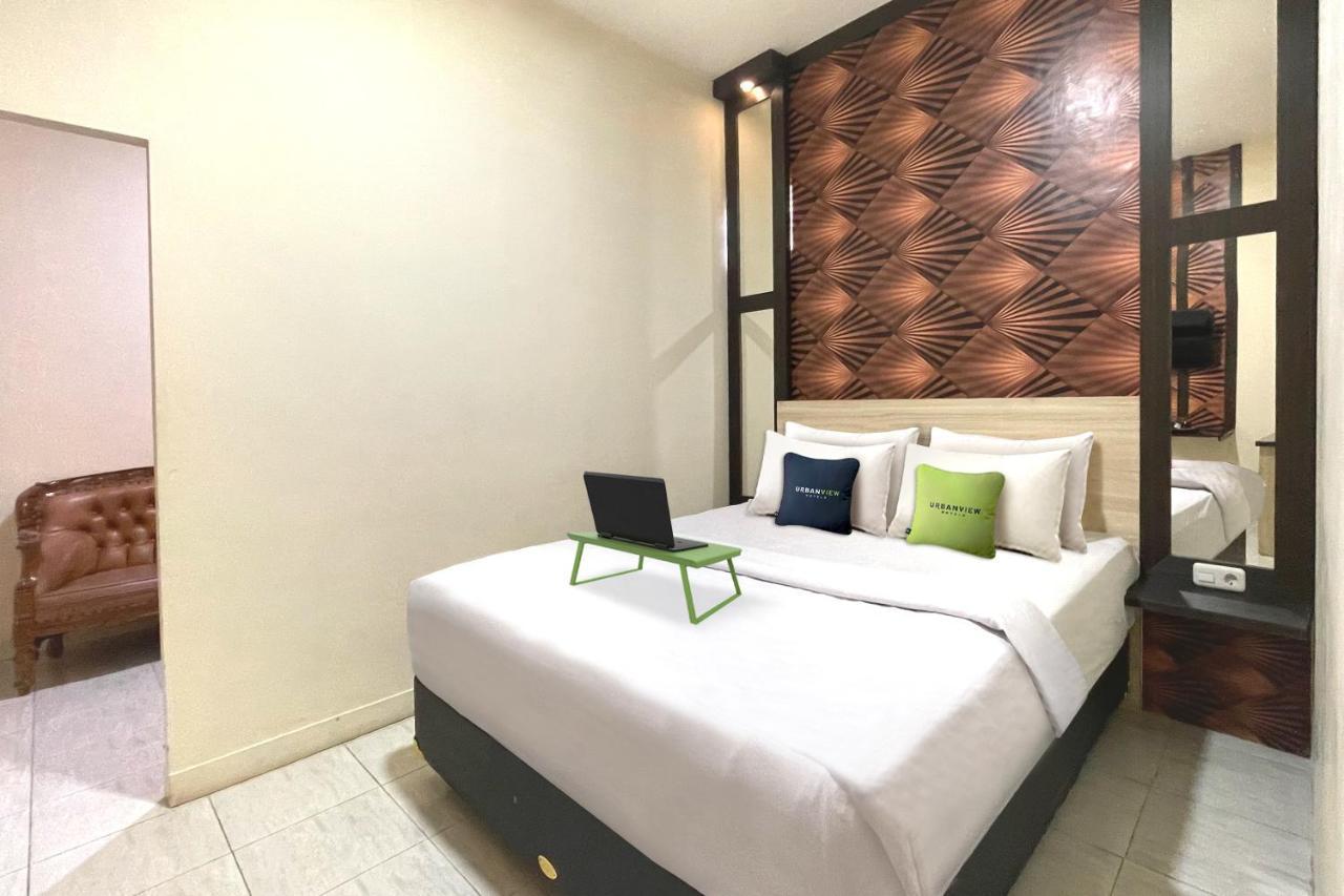 Urbanview Hotel Harapan Palopo Exterior foto